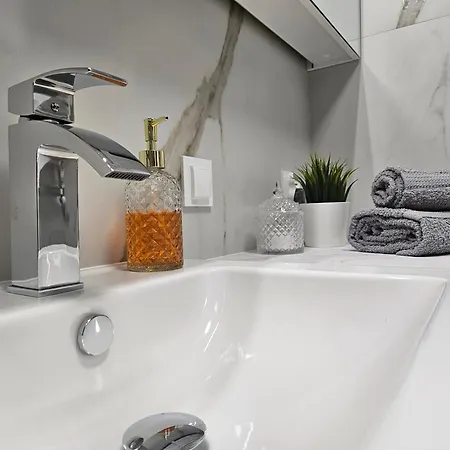 Riverside Premium In City Centre 2nd Apartment *